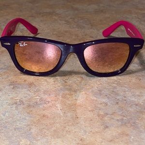 Ray-ban Junior Sunglasses.  Purple and pink. Wayfarer Kids custom colors.